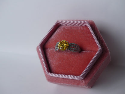 round citrine ring, yellow stone Ring, arc deco, anniversary ring, yellow stone ring, engagement ring, solitaire, geometric ring, antique