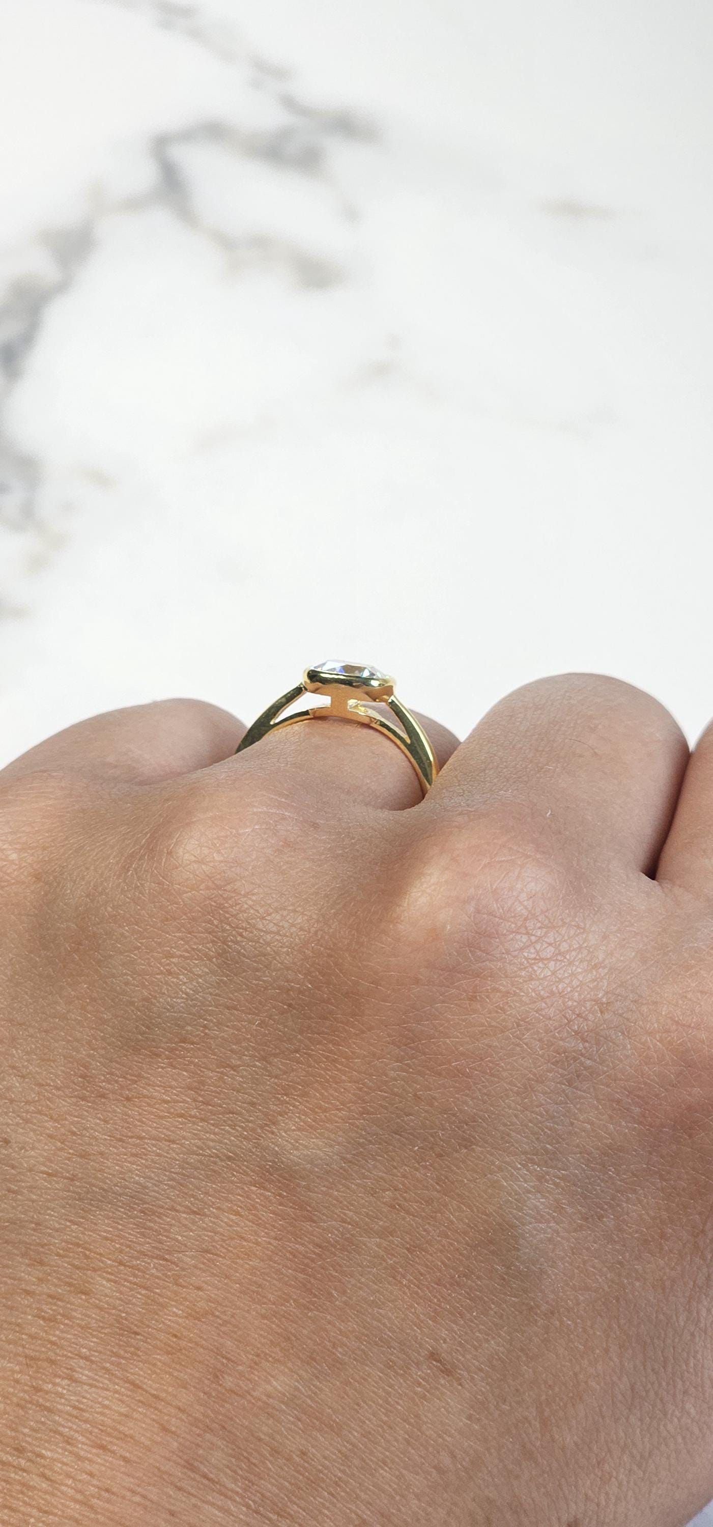 2ct cushion cut ring, 925 sterling silver high carbon diamond white solitaire ring, minimalist band ring, engagement ring, bezel ring