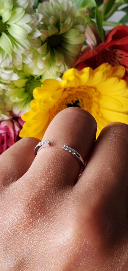 Open Ring with CZ End Caps, minimal jewelry, Anniversary Gift, Present Future Ring, promise ring, Open Stackable Ring, Dainty Wedding Band