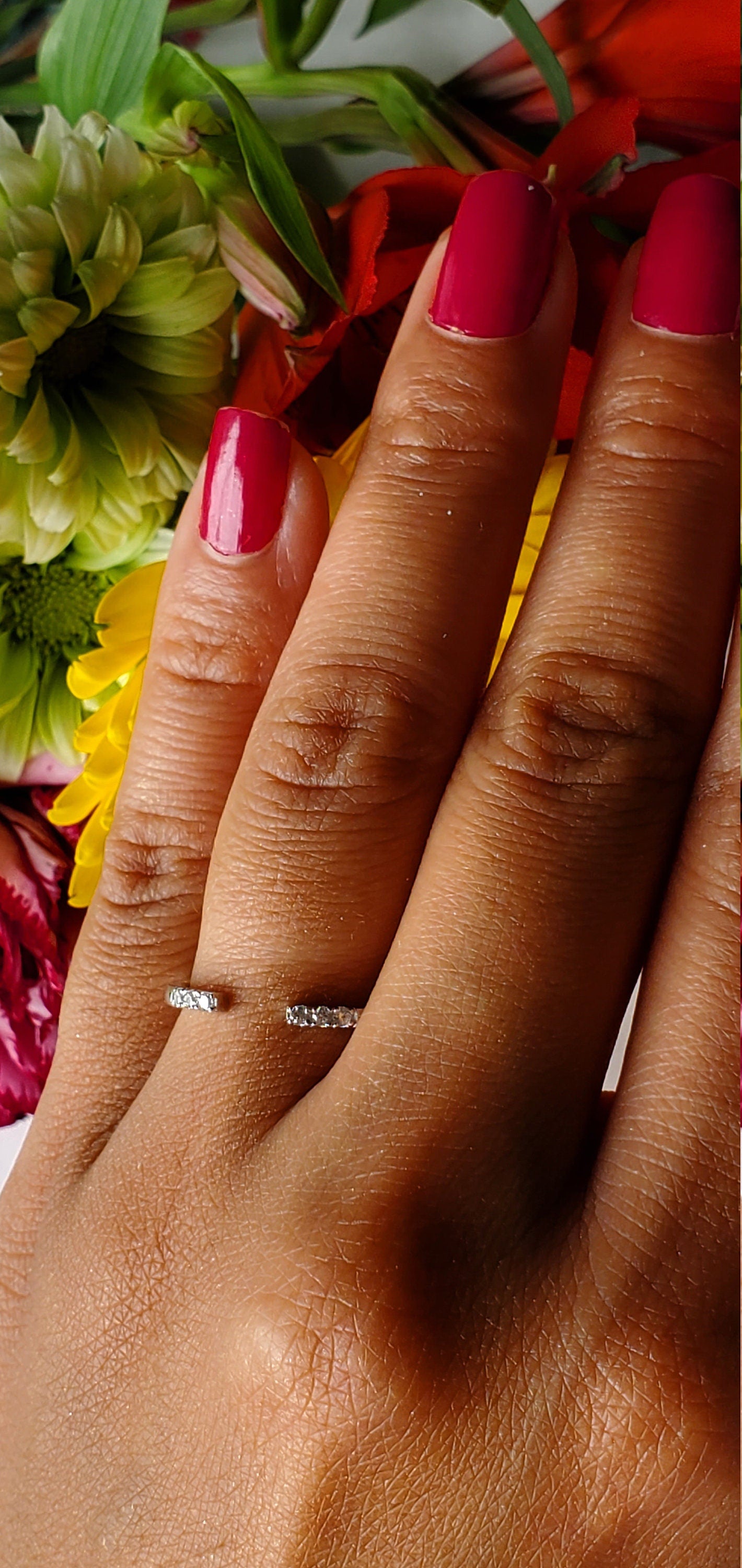 Open Ring with CZ End Caps, minimal jewelry, Anniversary Gift, Present Future Ring, promise ring, Open Stackable Ring, Dainty Wedding Band