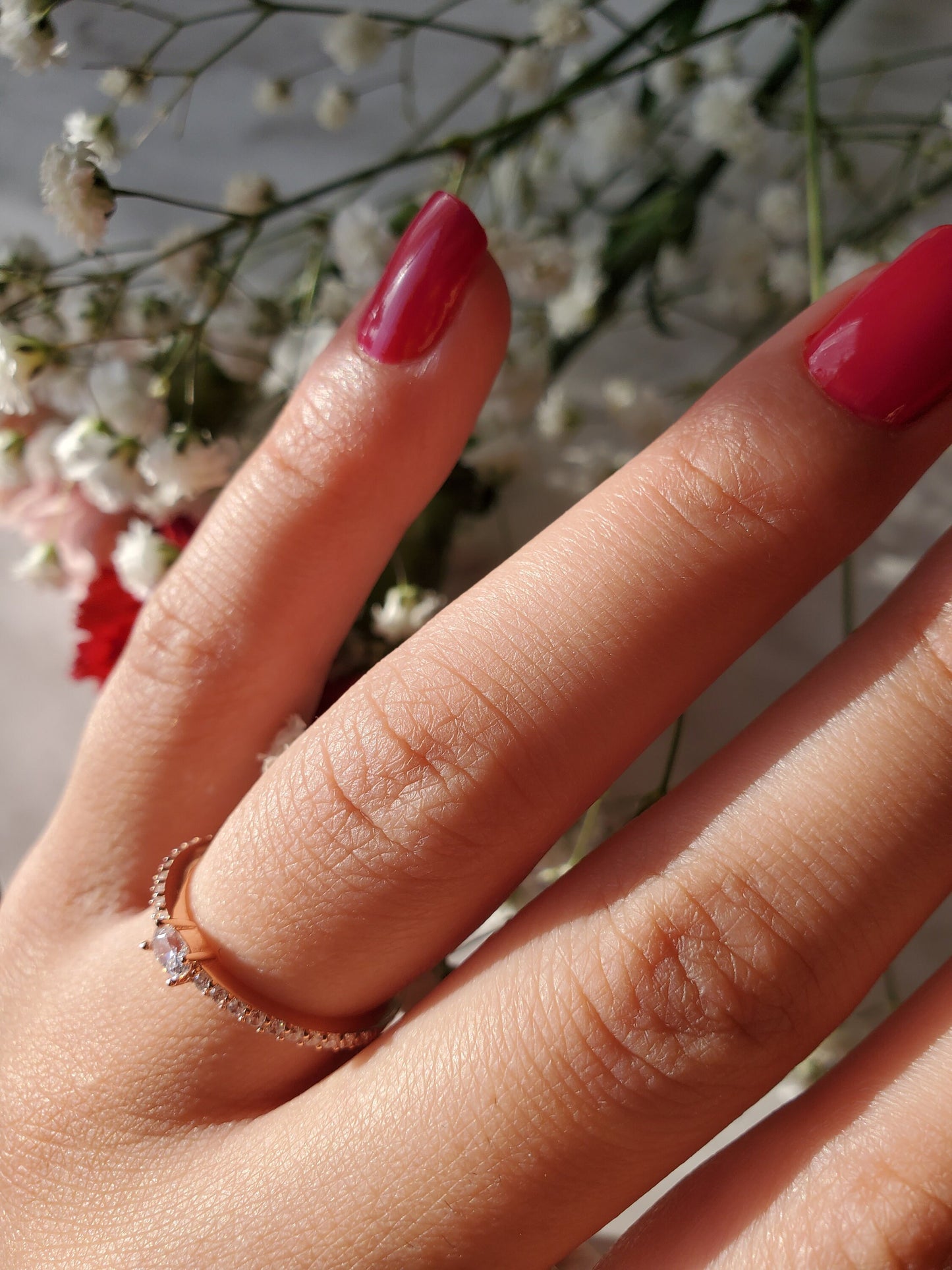 East west oval ring, simulated diamond, Rose gold plated ring, dainty oval ring, oval engagement ring, minimalist ring, propose ring, simple