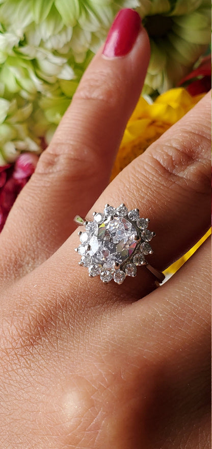 3ct oval cz stone, halo oval ring, cz floral ring, engagement ring, wedding ring, oval cz ring, anniversary ring, luxury ring, arc deco ring