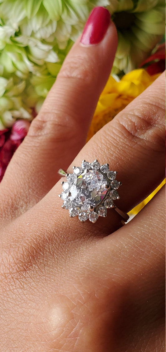 3ct oval cz stone, halo oval ring, cz floral ring, engagement ring, wedding ring, oval cz ring, anniversary ring, luxury ring, arc deco ring