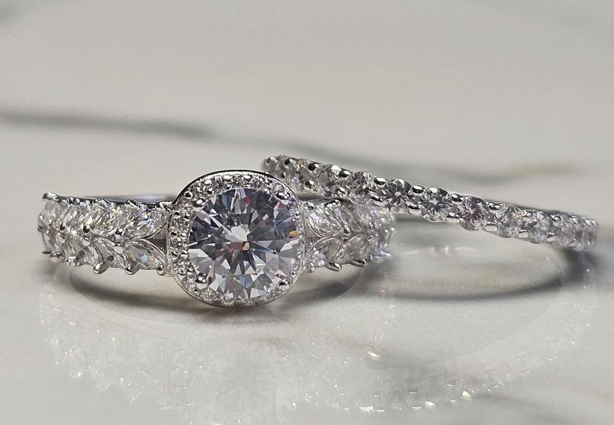 0.50ct round halo cz ring, marquise ring, Dainty stackable, engagement ring, wedding set ring ,two piece ring, half eternity ring